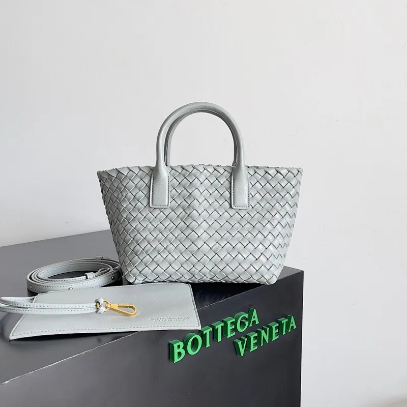 All categories 💚 Authentic bags 💚 BV 2025 new BV handbags